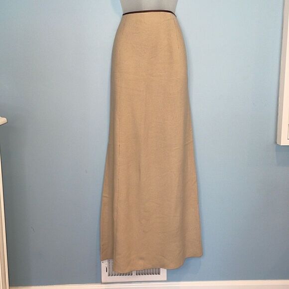 Fendi Skirt   - Picture 2 of 16